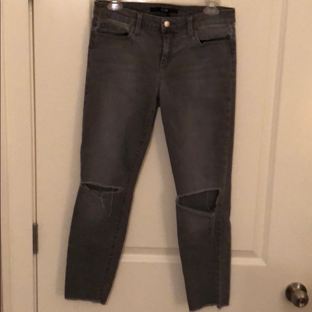 Joe’s Jeans - Grey distressed Jeans